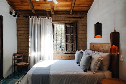 Standard room with one bed