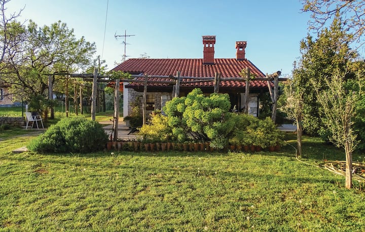 Amazing vacation home in the Karst