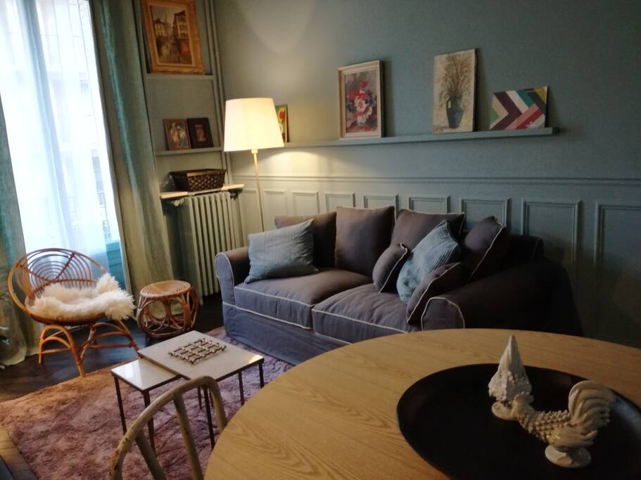 Salon dans les teintes bleu-vert