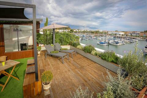 WHERE THE GUADIANA SLEEPS