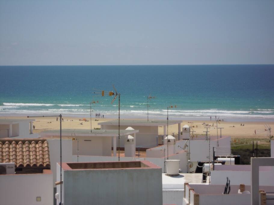 A 300 metros de la playa