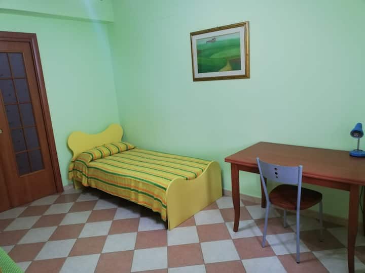 საძინებელი 2