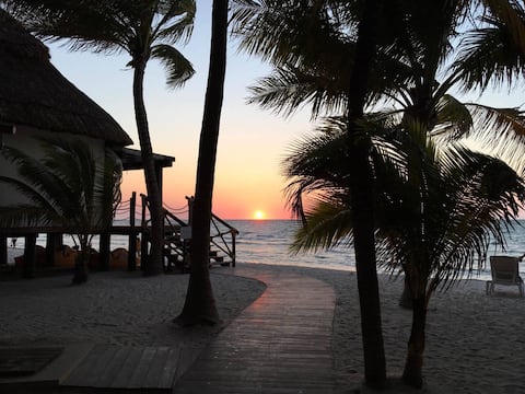 Cozy apartment in Aakbal