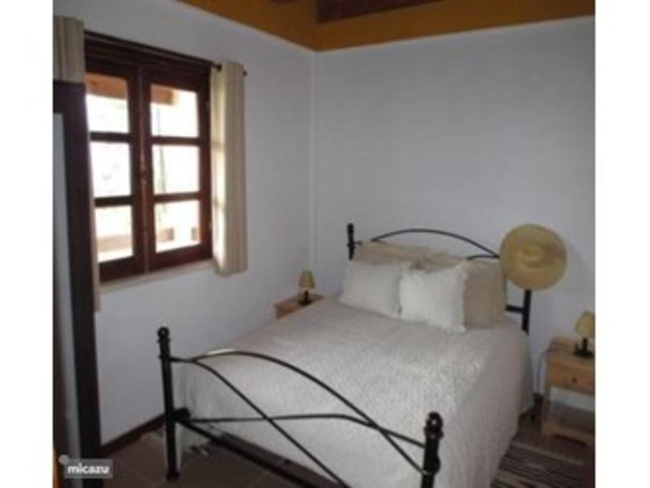 Bedroom with bathroom ensuite