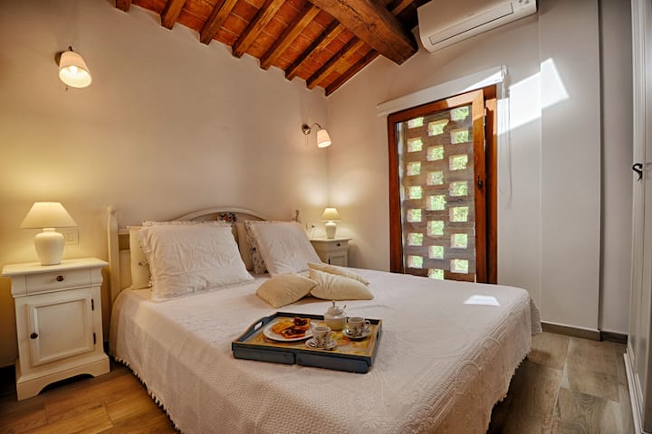 Lovely house in a scenic and paiceful location