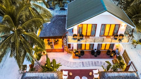 Veli Vilaa at Dhiffushi