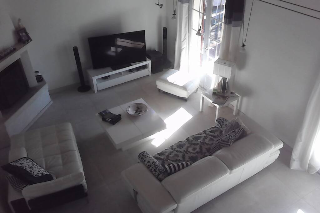 LE SALON