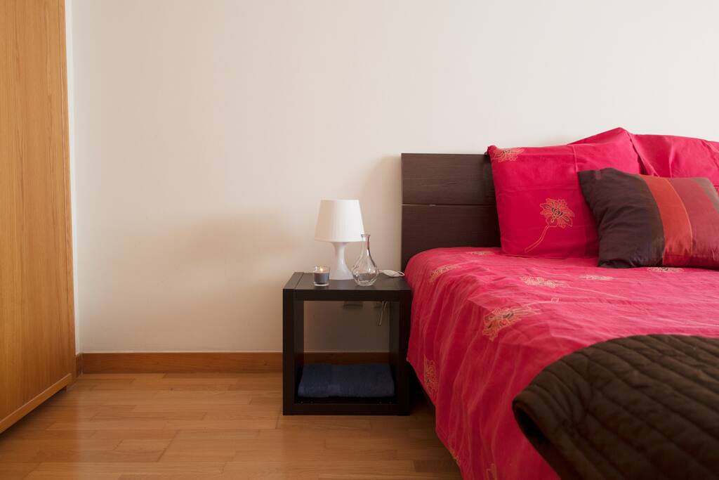 Master bedroom detail