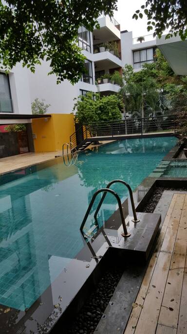 Common swimming pool, 20 m