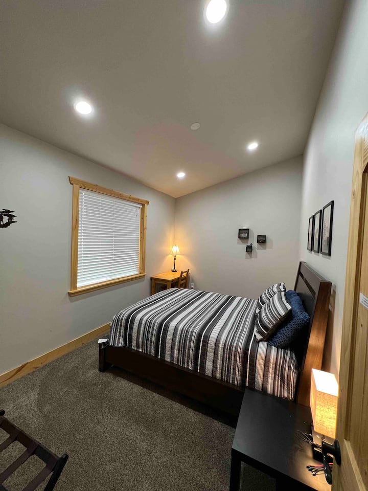 საძინებელი 2