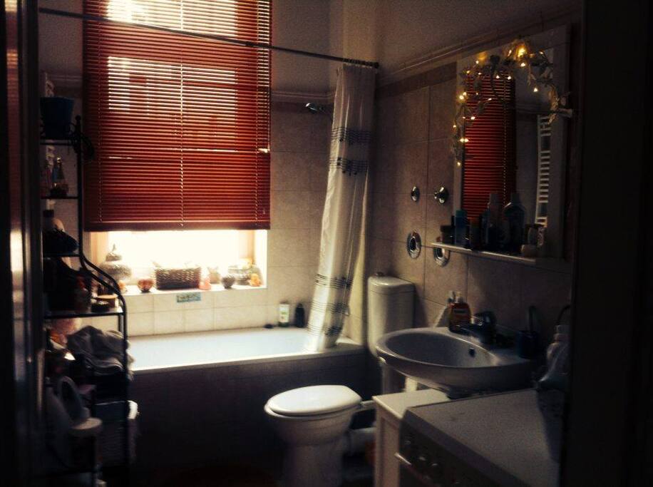 The little pretty bathroom