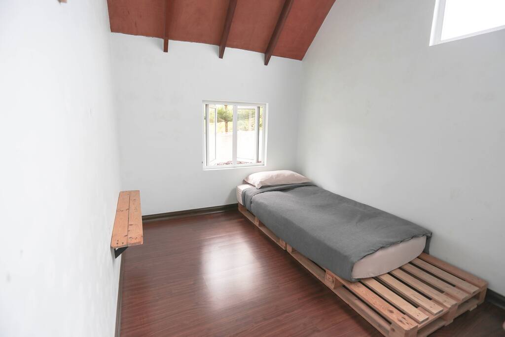 Single room lX