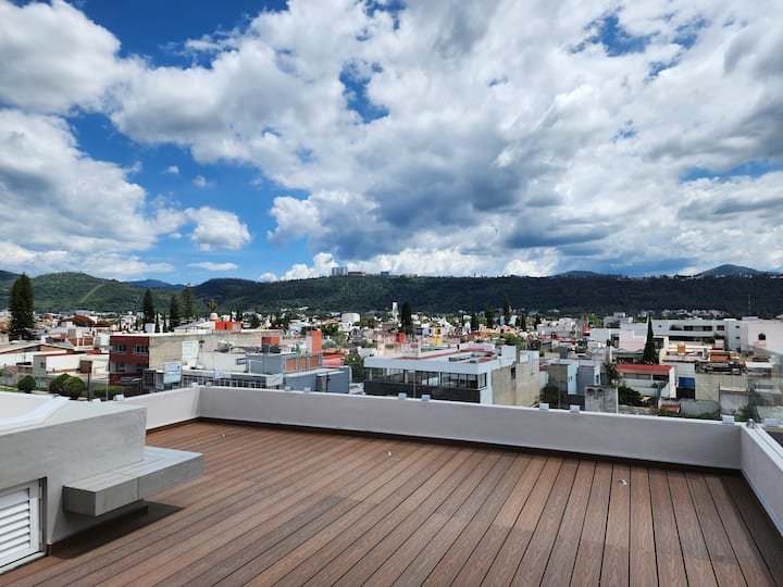 Beautiful apartment in front of the Aqueduct Condominiums for Rent in