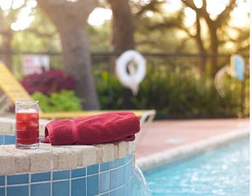 Nice relaxing pool