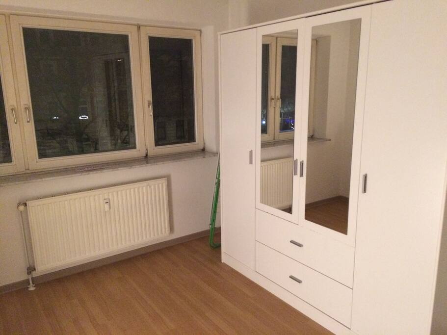 Dein Zimmer (3)