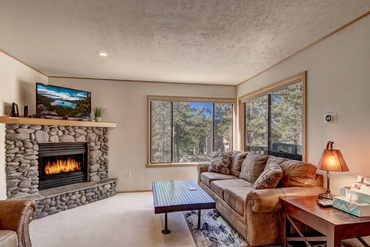 Beautiful 2BR Near Lake, Heavenly & Casinos!