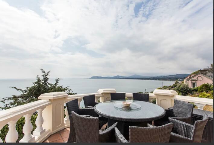 Sea View Villa Dalkey gallery image 3