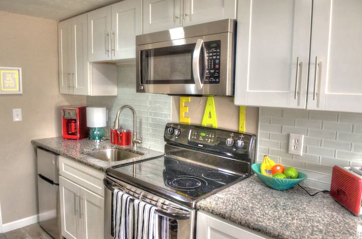 Gorgeous Studio in Old CO City