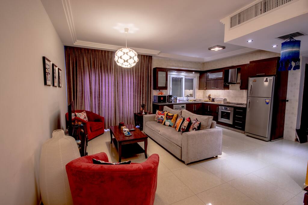 Living room
Clean, bright and cosy