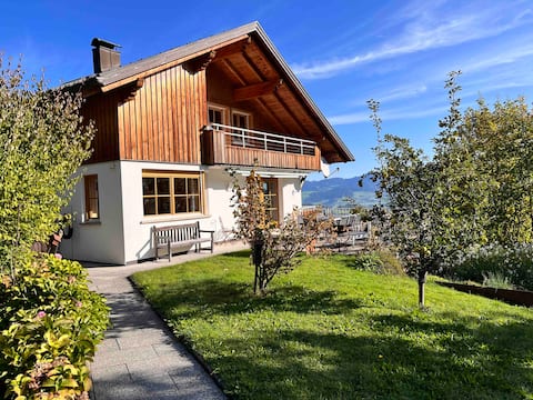 s'Ferienhaus by Häusler [vacation home by Häusler]