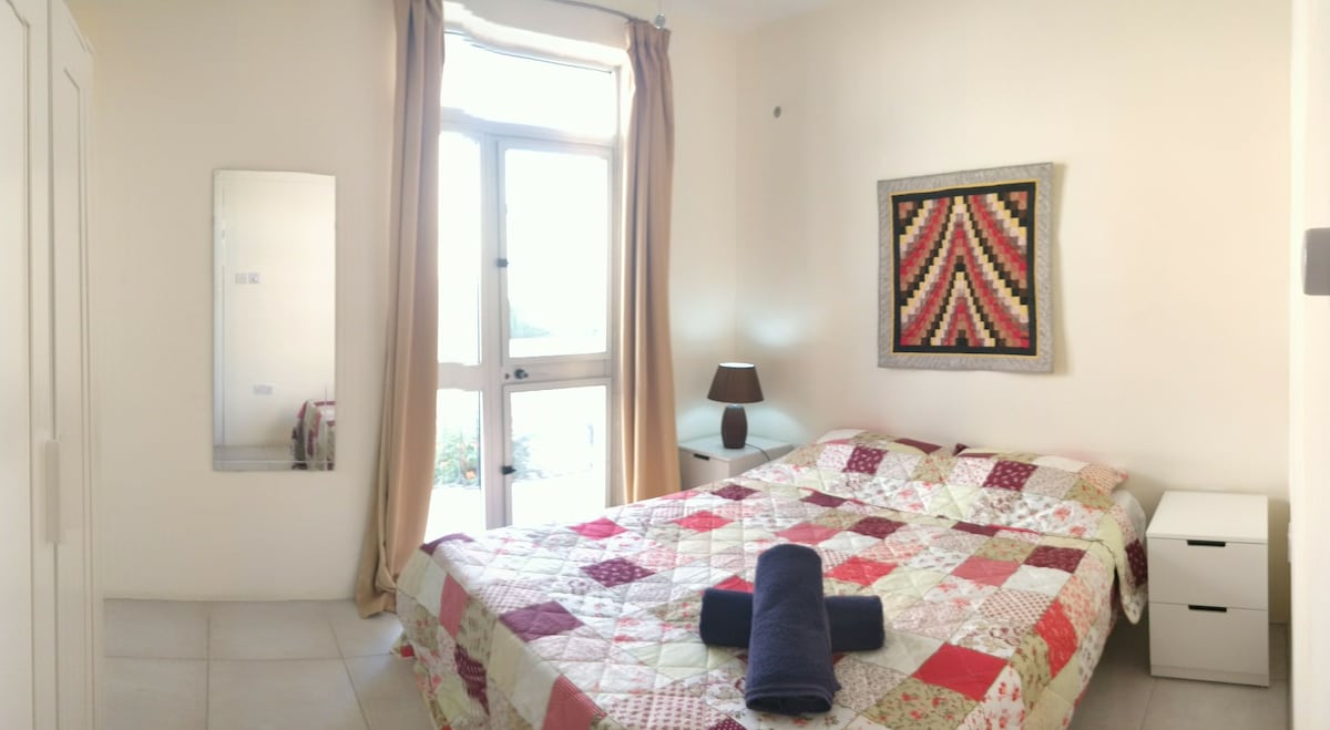 Უკანა საძინებელი 3