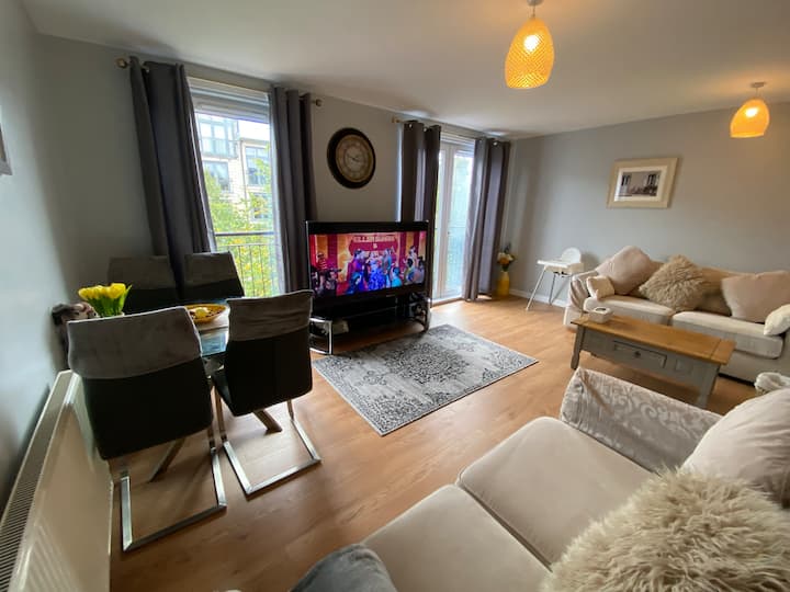2 Bedrooms Modern Apartment Central Edinburgh - Edinburgh