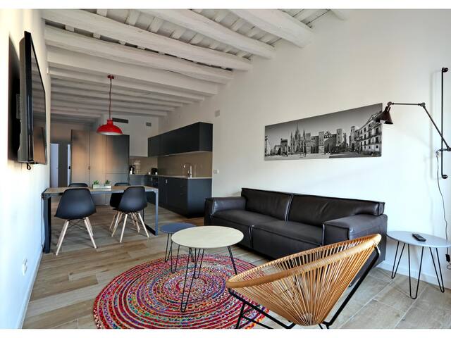 Classbedroom Apartments managed Airbnb listing 1