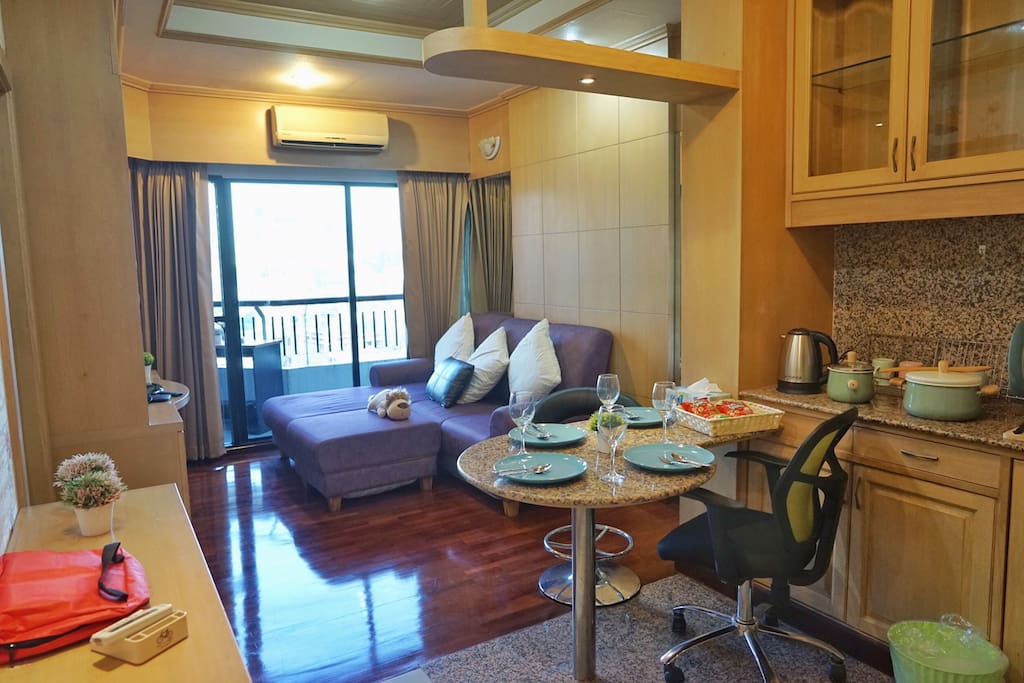 50 sqm, 1 bedroom with spacious living area.
