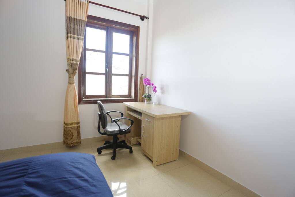 Bed room 1