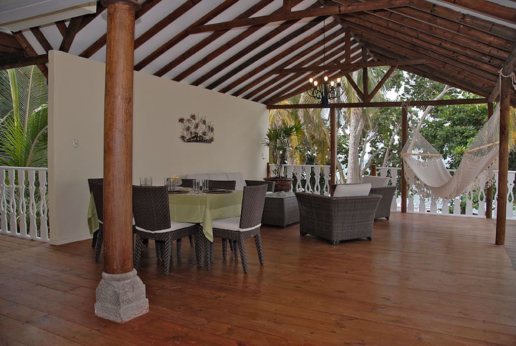 Open Floor Plan with beautiful high ceilings surrounded by abundance of tropical vegetation