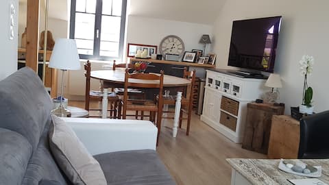 Annonce Airbnb populaire: Apartment in Dinard, 200 m from Prieuré Beach. à Dinard