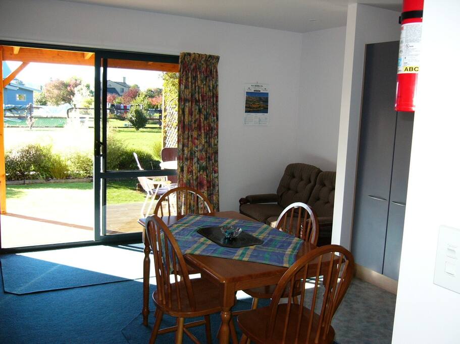 Lounge Estuary Cottage.