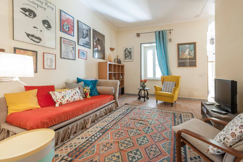Il soggiorno e il divano letto