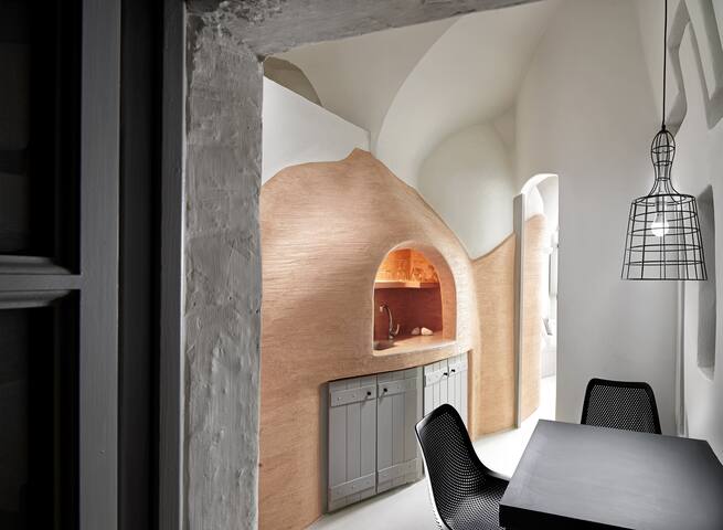 Tholos Villa w/ Indoor Pool and Outdoor Hot Tub gallery image 5