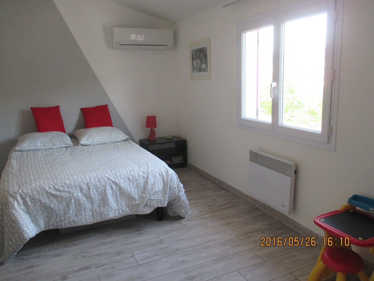 غرفة النوم 2