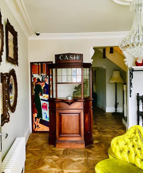 Beautifully Restored Victorian Townhouse Cork City