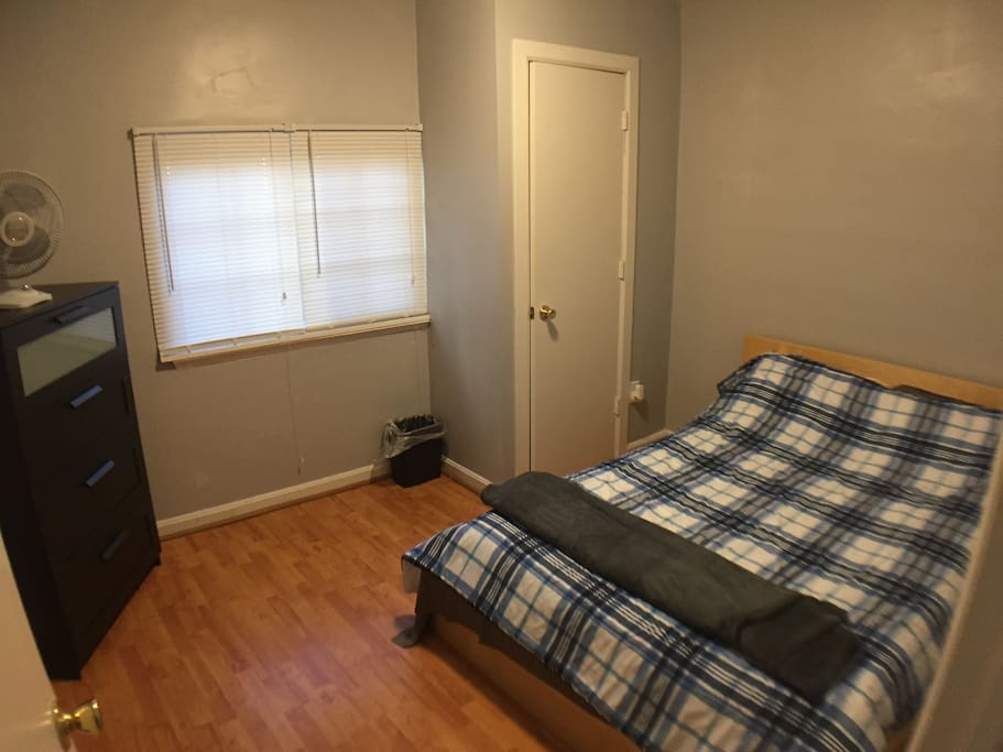 Bedroom - Full size bed