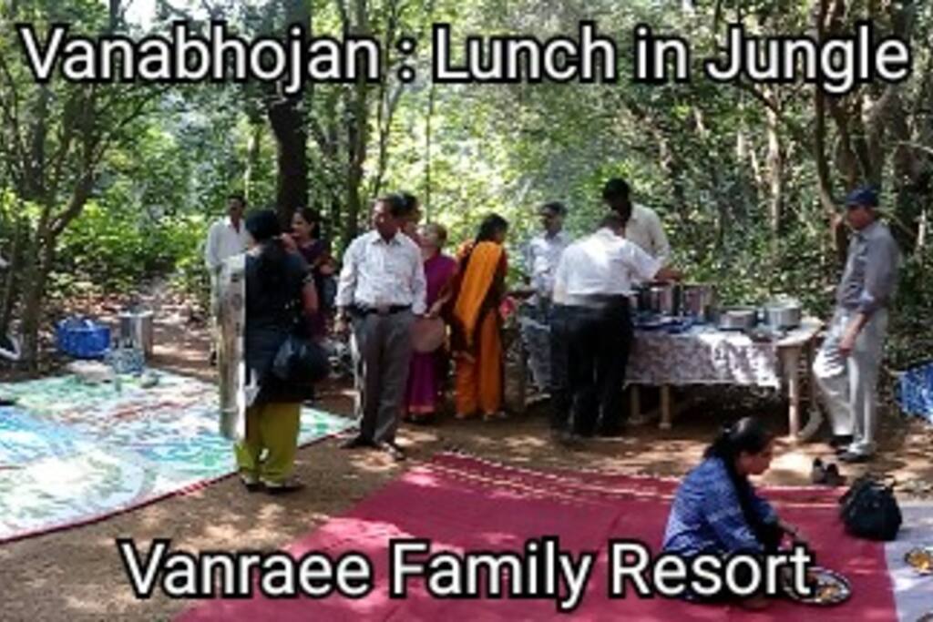 Enjoy a Lunch & Siesta right in the middle of the Jungle