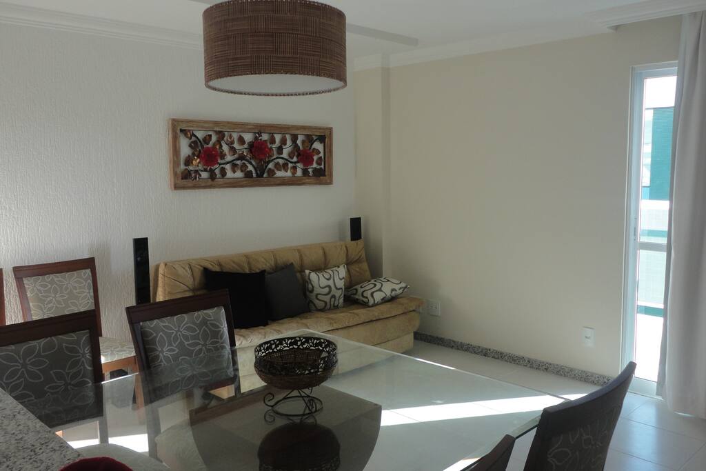 Sala de estar com sofá cama