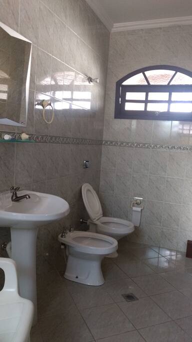 Banheiro quarto 2