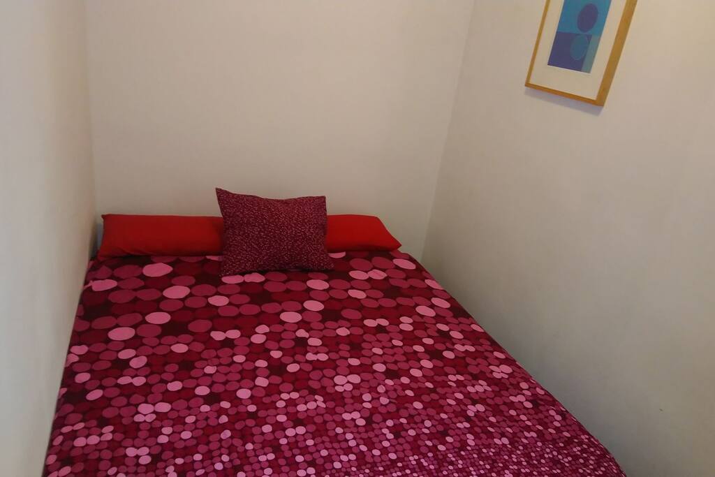 Comodidad en una cama super suave. Cama doble!!