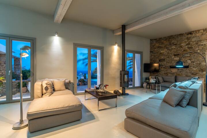White House Mykonos by Fantasia Villas gallery image 5
