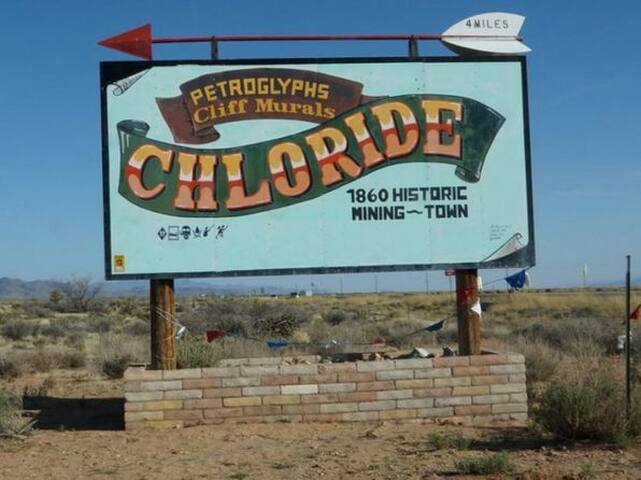 Airbnb Chloride Vacation Rentals Places To Stay