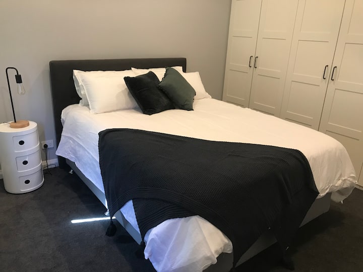 Dormitorio 1 Cama Queen