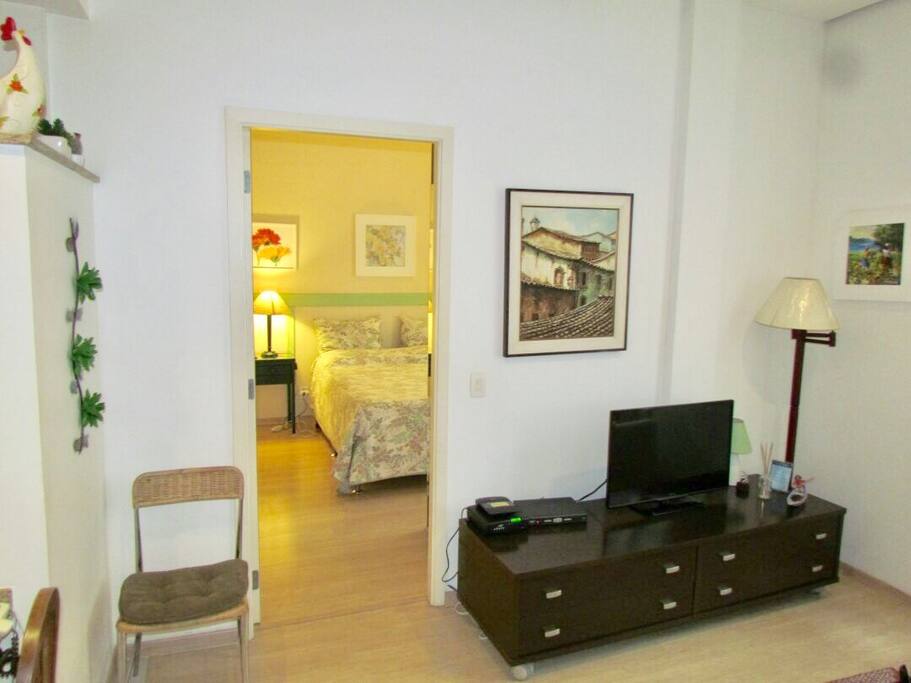 Quarto visto da sala de estar