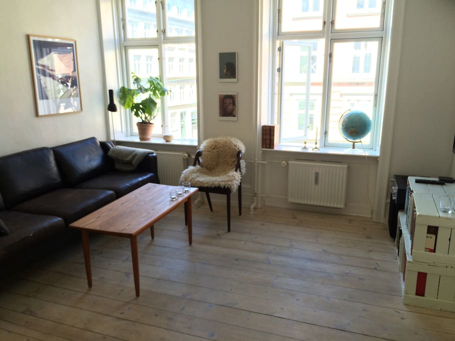 Living room #1