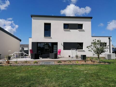 House 120 m2 15 minutes from the sea