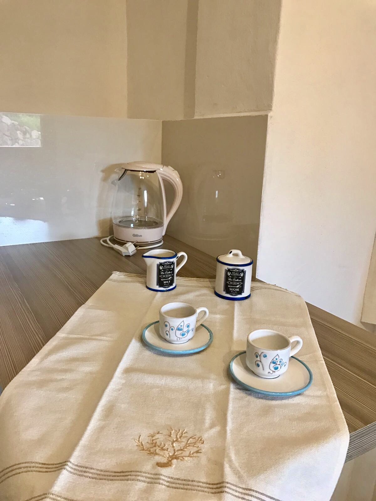 Top Airbnb: Room Iris (w/kitchen) Villa Kalypso Porto Cervo in Arzachena