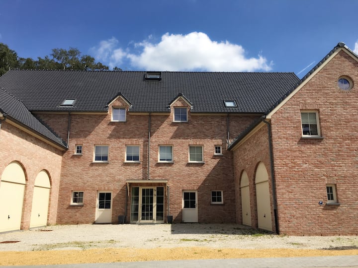 New cosy one-bedroom apartment in a green area