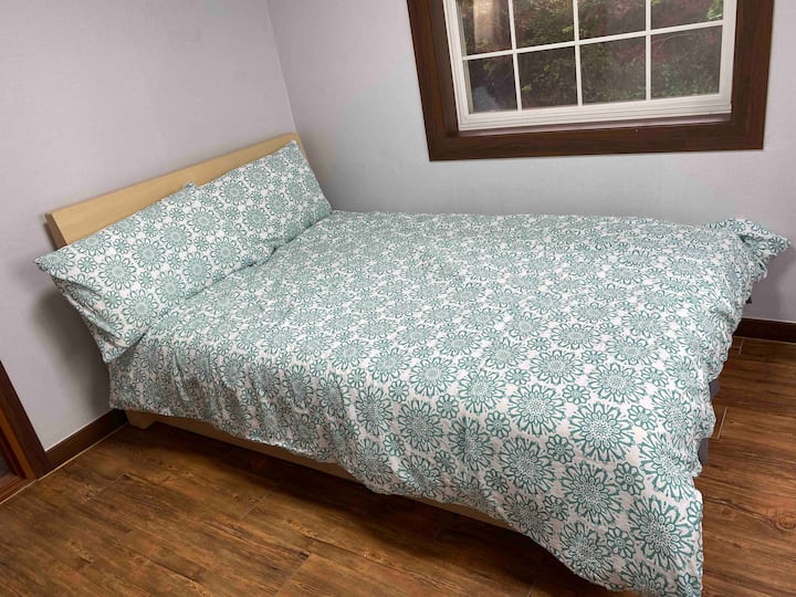 غرفة النوم 2